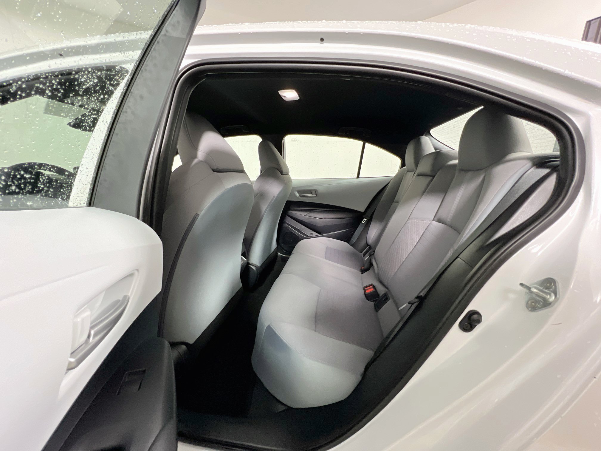 Used 2024 Toyota Corolla SE FWD image 29