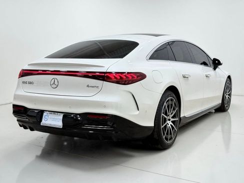 Used 2023 Mercedes-Benz EQS 580 4MATIC Sedan image 18