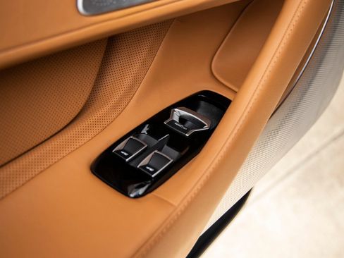 Used 2023 McLaren GT RWD image 20