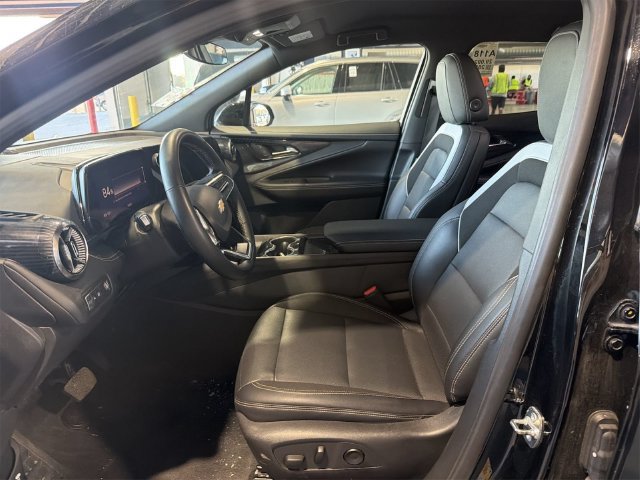 Used 2024 Chevrolet Blazer EV LT AWD/4WD image 6