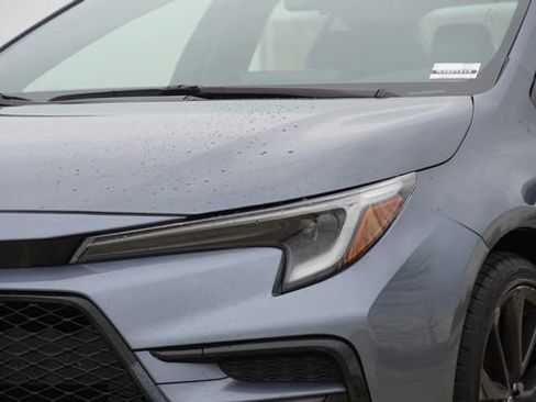 Used 2024 Toyota Corolla SE w/ SE Premium Package image 4