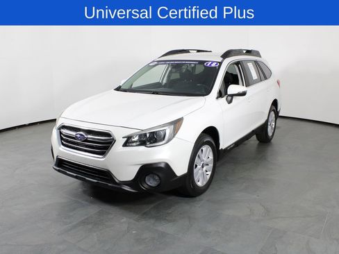 Used 2018 Subaru Outback 2.5i Premium image 2