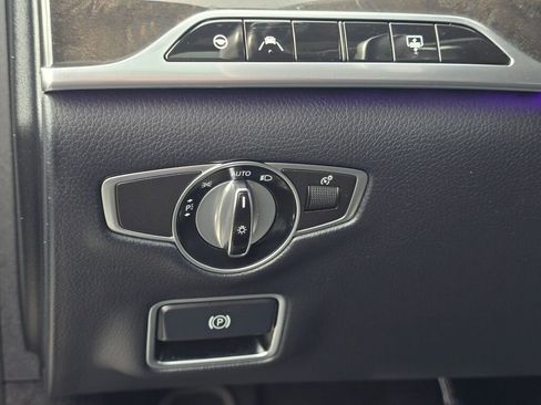 Used 2019 Mercedes-Benz S 560 Sedan w/ AMG Line Exterior image 23