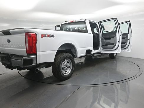 New 2026 Ford F350 XL w/ FX4 Off-Road Package image 5