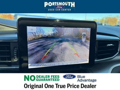 Certified 2022 Ford Explorer XLT w/ Equipment Group 202A image 11