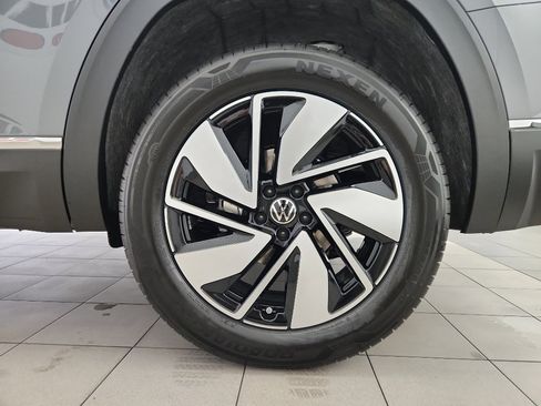 New 2026 Volkswagen Atlas SEL AWD/4WD image 43