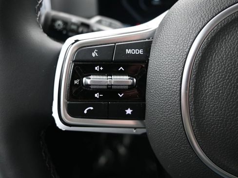 New 2025 Kia Sorento SX AWD/4WD image 28
