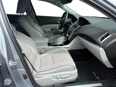 Used 2018 Acura TLX V6 w/ Technology Package image 15