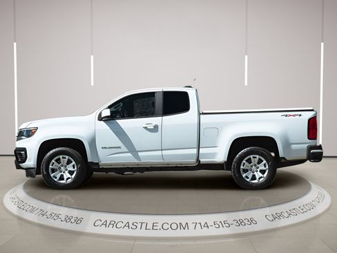 Used 2021 Chevrolet Colorado LT w/ Fleet Safety Package AWD/4WD image 2
