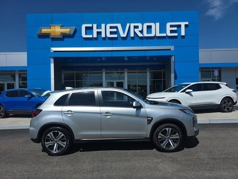 Used 2024 Mitsubishi Outlander Sport AWD image 2