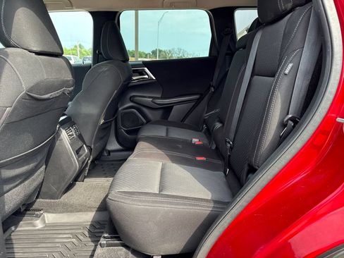 Used 2022 Mitsubishi Outlander ES AWD/4WD image 26