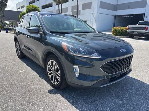 Used 2022 Ford Escape SEL w/ Technology Package FWD image 1
