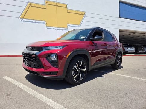 Certified 2023 Chevrolet TrailBlazer RS w/ Convenience Package FWD image 2
