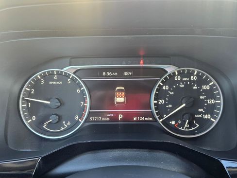 Used 2022 Nissan Pathfinder SV AWD/4WD image 8