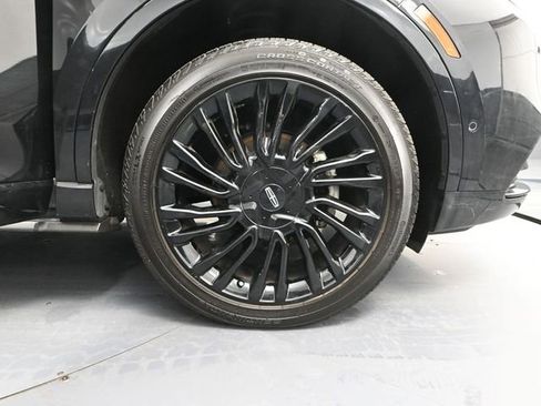 Used 2022 Lincoln Corsair Reserve w/ Equipment Group 201A image 18