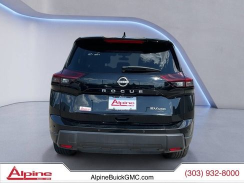 Used 2024 Nissan Rogue SV AWD/4WD image 4