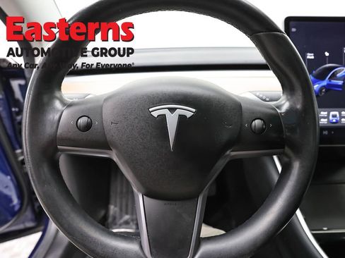 Used 2019 Tesla Model 3 Long Range image 10