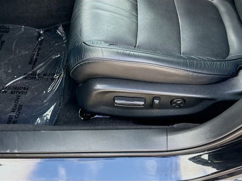 Used 2018 Honda Accord EX-L image 18