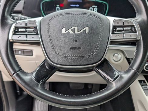Used 2023 Kia Telluride S AWD/4WD image 5
