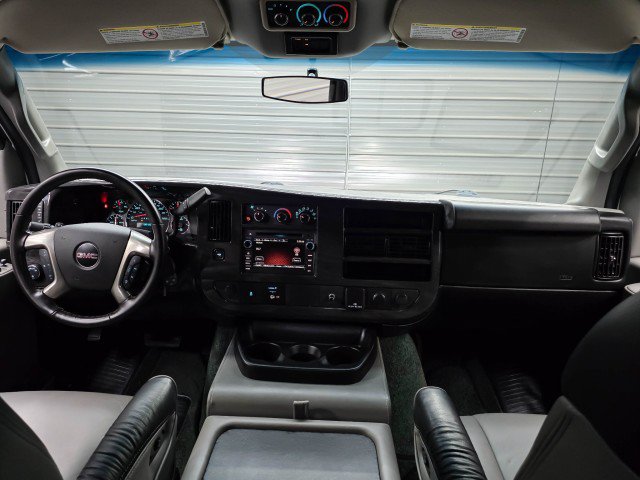 Used 2017 GMC Savana 2500 Extended RWD image 19