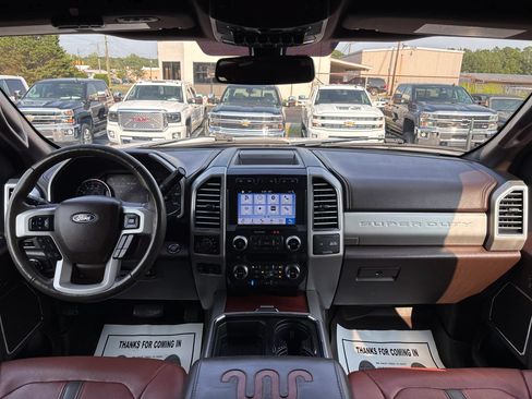 Used 2018 Ford F350 King Ranch w/ King Ranch Ultimate Package AWD/4WD image 33