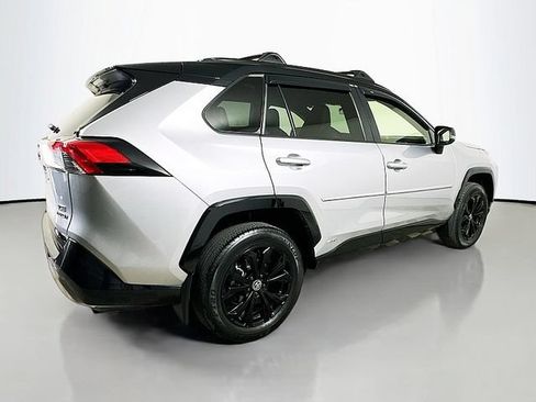 Used 2022 Toyota RAV4 XSE w/ XSE Grade Weather Package AWD/4WD image 7