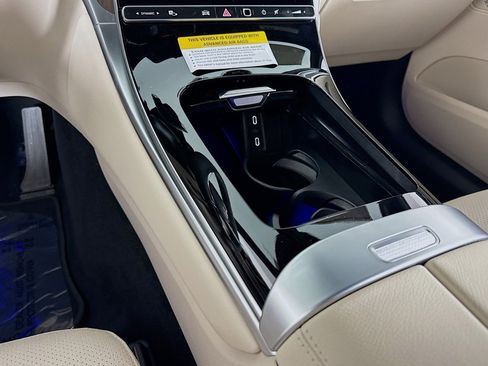 New 2026 Mercedes-Benz GLC 300 image 5