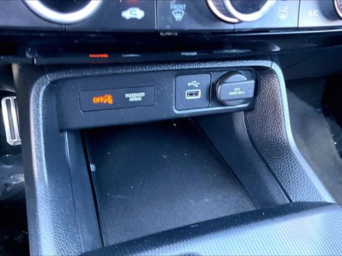 Used 2023 Honda Civic Sport image 30