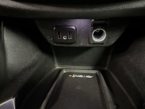 Certified 2023 Chevrolet Traverse LT FWD image 34