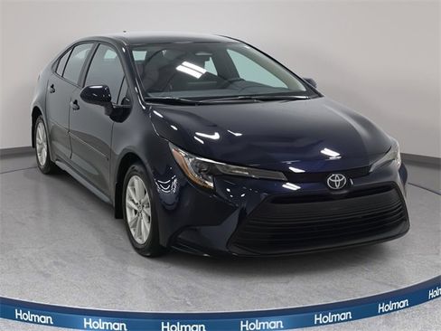 Certified 2025 Toyota Corolla LE w/ LE Premium Package image 3