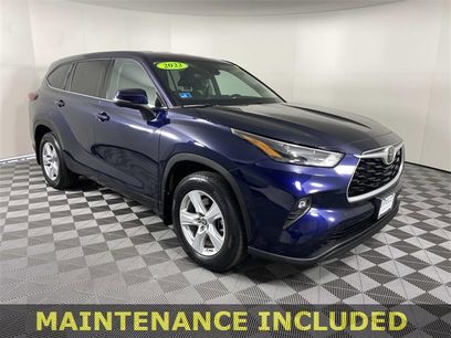 Used 2022 Toyota Highlander LE