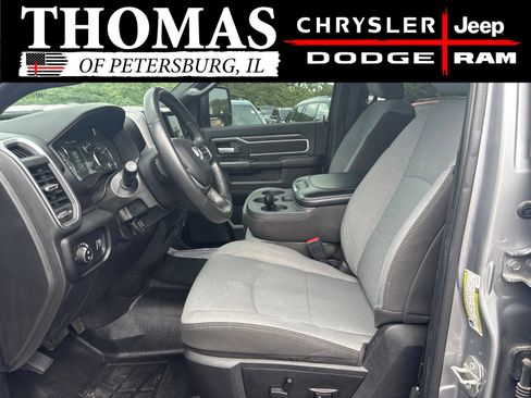 Used 2024 RAM 2500 Big Horn AWD/4WD image 11