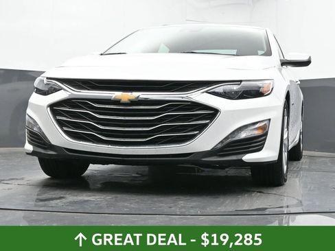 Used 2024 Chevrolet Malibu LT image 44