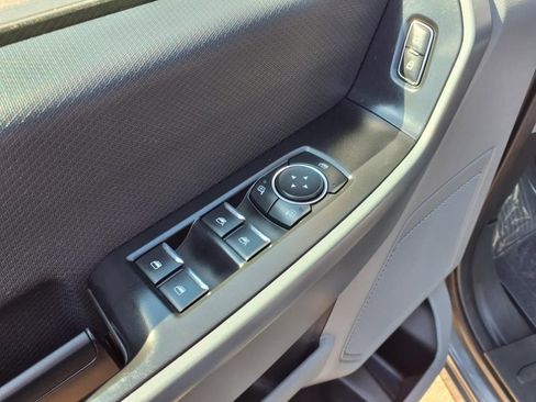 Used 2023 Ford F150 XLT image 11