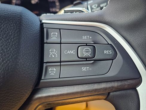 New 2026 Jeep Grand Cherokee L Limited AWD/4WD image 20