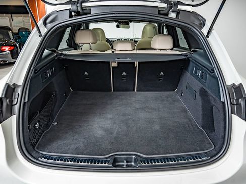 Certified 2026 Mercedes-Benz GLC 300 4MATIC image 38