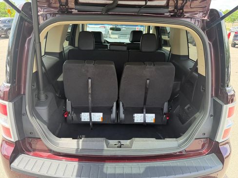 Used 2019 Ford Flex SEL w/ Equipment Group 202A AWD/4WD image 16