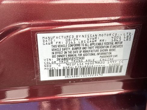 Used 2025 Nissan Sentra SV image 35