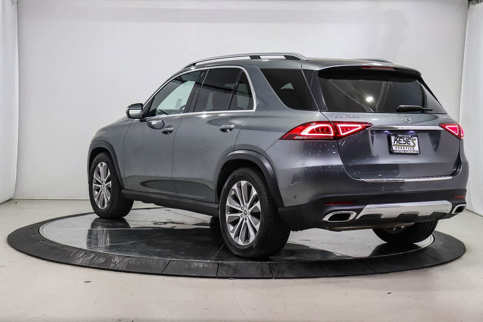 Used 2023 Mercedes-Benz GLE 350 4MATIC image 2