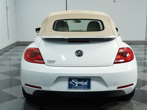Used 2014 Volkswagen Beetle 1.8T image 9