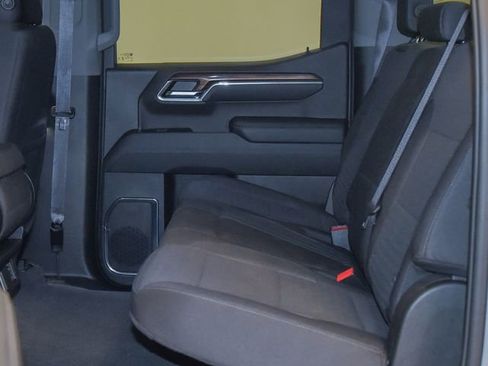 Used 2024 Chevrolet Silverado 1500 LT AWD/4WD image 6