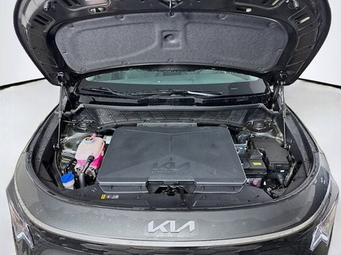 New 2025 Kia Niro Wind w/ Wind Preserve Package image 9
