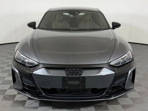 Used 2023 Audi e-tron GT Prestige w/ Prestige Package image 31