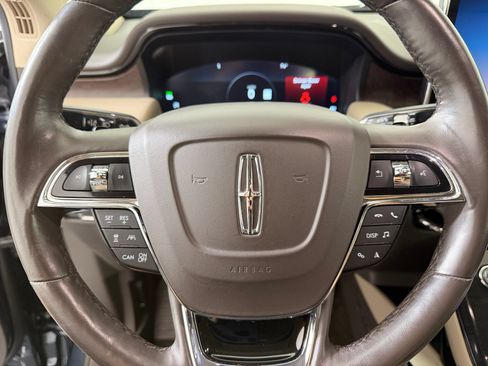 Used 2023 Lincoln Nautilus Reserve w/ Equipment Group 201A AWD/4WD image 21