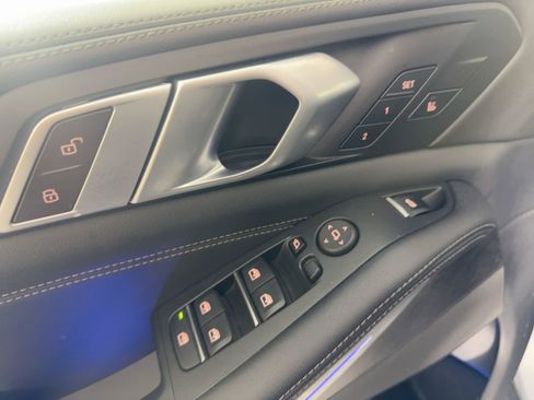 Used 2024 BMW X5 xDrive40i image 14