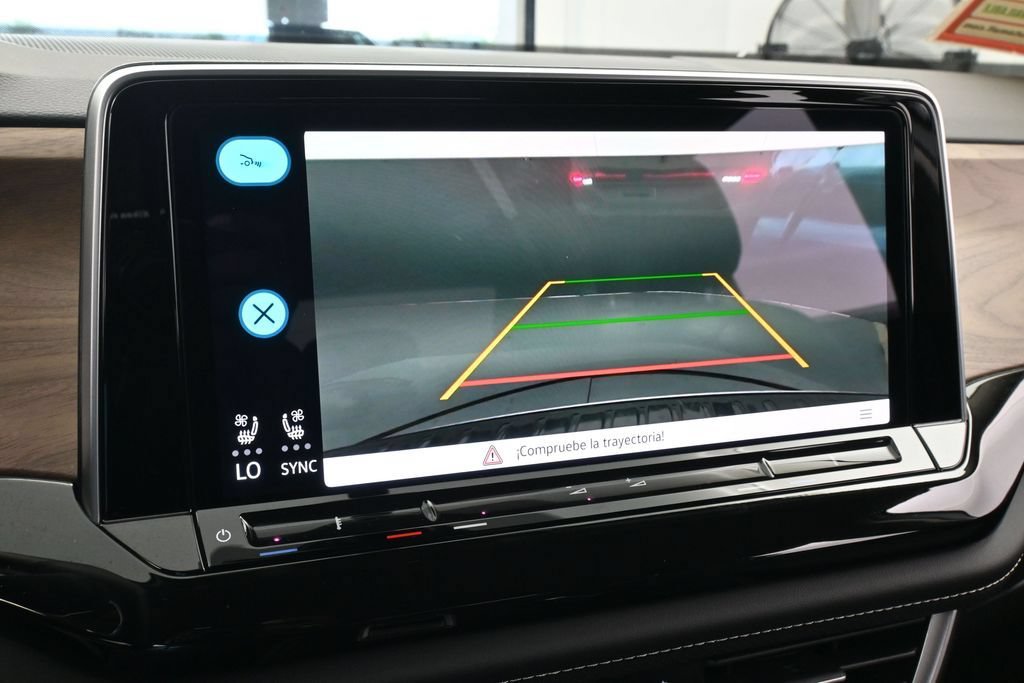 Used 2026 Volkswagen Atlas SE FWD image 18