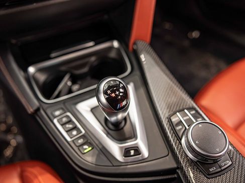 Used 2018 BMW M3 image 28