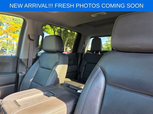 Used 2019 Chevrolet Silverado 1500 LTZ w/ LTZ Plus Package RWD image 9