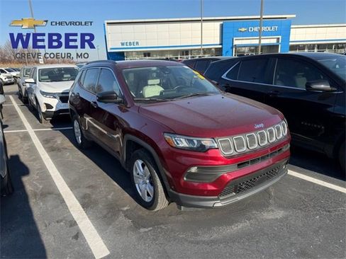 Used 2022 Jeep Compass Latitude w/ Sun and Sound Group image 1