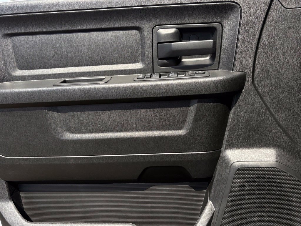 Used 2019 RAM 1500 Tradesman AWD/4WD image 16